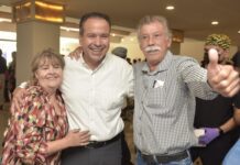 Apoya Toño Astiazarán la salud de adultos mayores